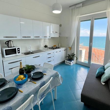 Vista Mare & Ac - Smeraldo Apartment Laigueglia Zewnętrze zdjęcie