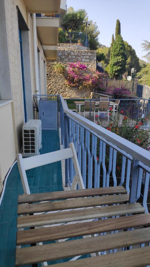 Vista Mare & Ac - Smeraldo Apartment Laigueglia Zewnętrze zdjęcie